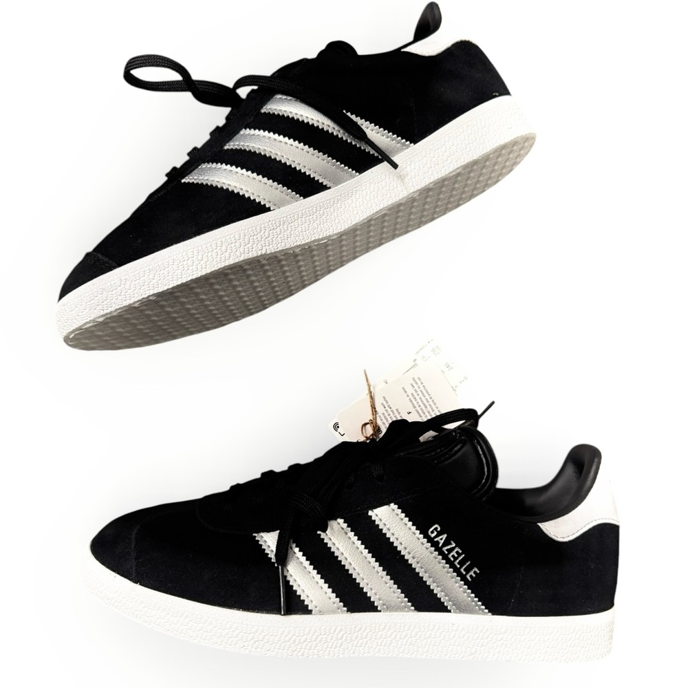 ADIDAS NIB OG Gazelle Suede Shoes in Black/Metallic Silver, Size 7 - Picture 5 of 16